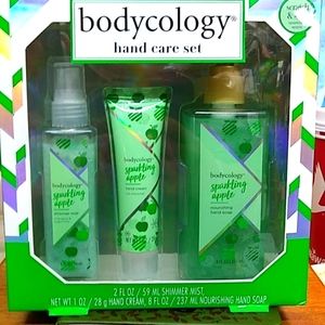 NWT Bodycology hand care sets